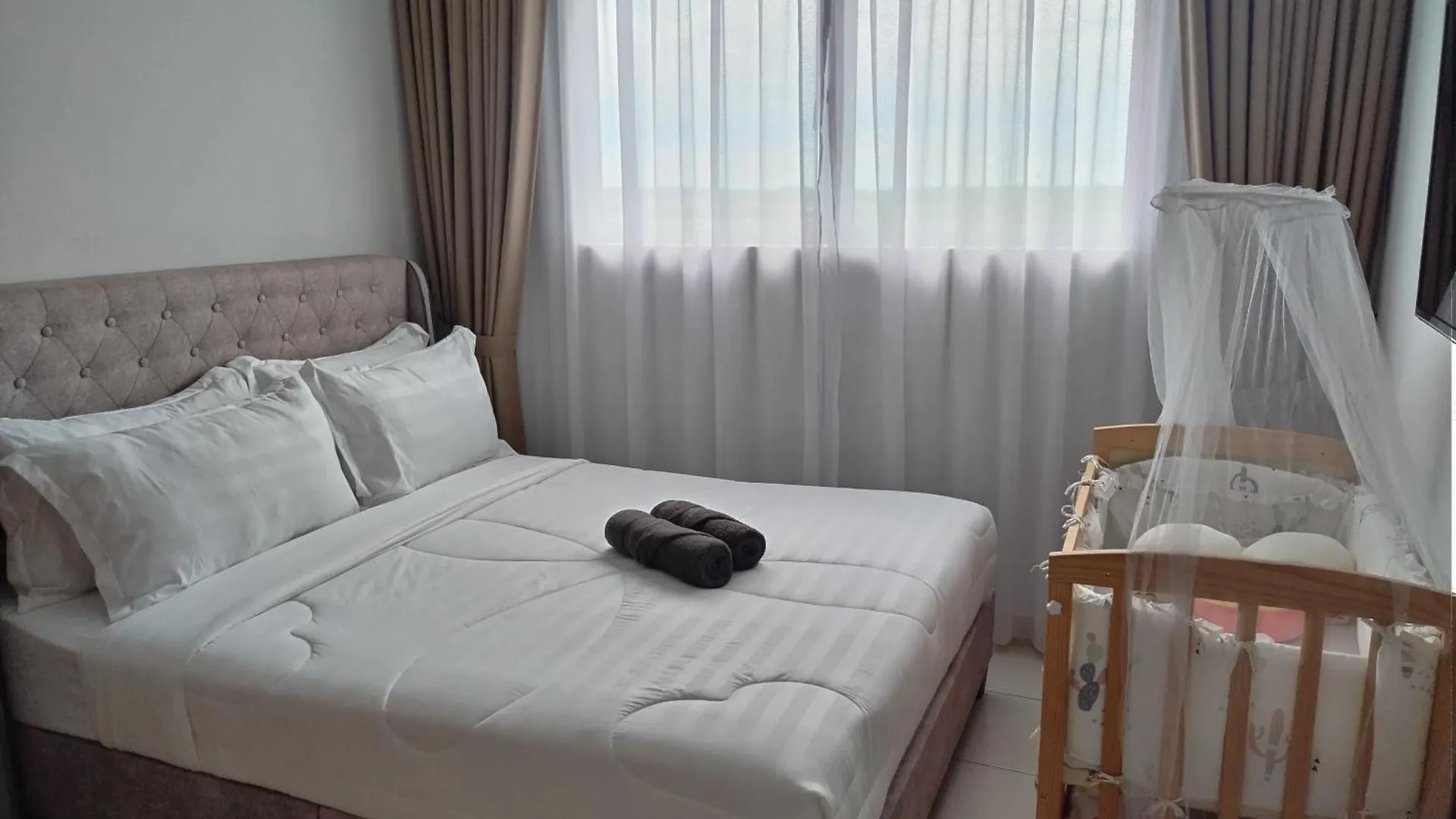 Apartment Mamaqarl Homestay Near Klia With Wi-Fi And Transport Sepang